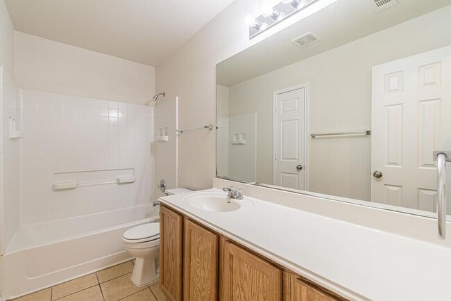 Building Photo - 13803 Laramie Hill