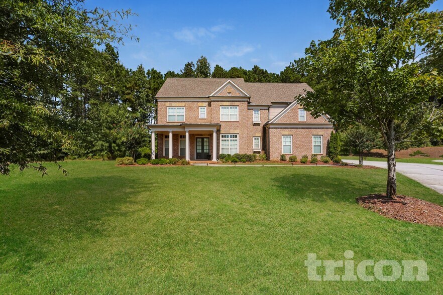 Primary Photo - 195 Park Haven Ln