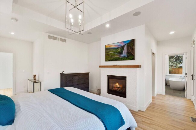 Building Photo - 1500 W Mulberry St