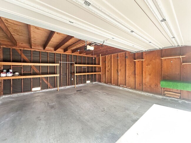 Building Photo - SD: Spacious 2BD/2BA Condo in Rancho Bernardo with Club Amenities, 2-Car Garage & Private Patio
