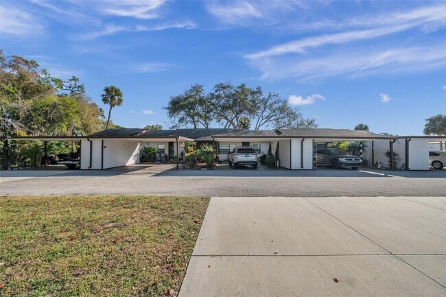 Building Photo - 6421 Drexel Dr