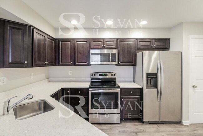 Building Photo - Coming HOME never felt so good!