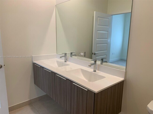 Building Photo - 10443 NW 82nd St