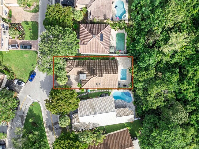 Building Photo - 6755 NW 75th Pl