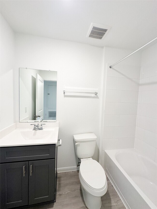 Building Photo - 23926 Escardilla Dr