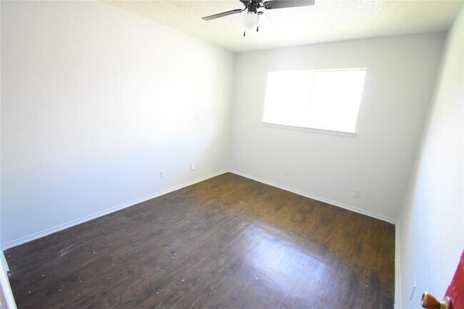 Building Photo - 4353 Brinkley St