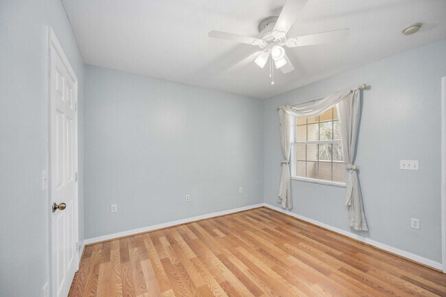 Building Photo - 2/2 condo at the Villagio becoming availab...