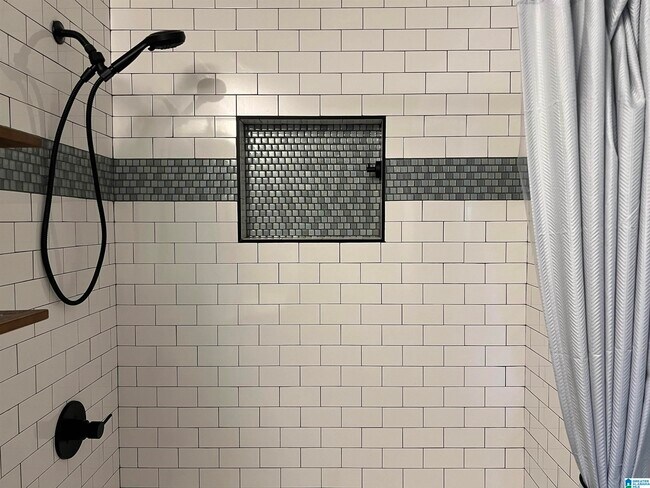 Building Photo - 601 Morning Sun Dr