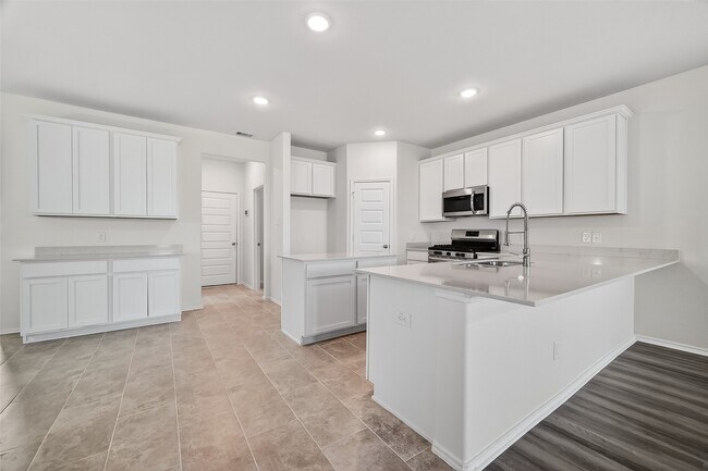 Building Photo - 7454 Sunlit Hbr Dr