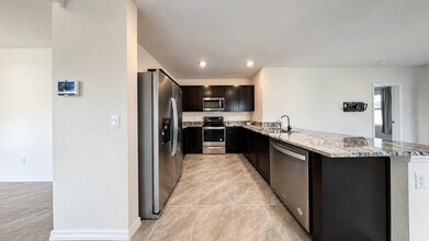 Building Photo - 5699 Chorleywood Ln