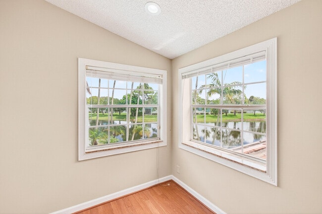 Building Photo - 10574 Wheelhouse Cir