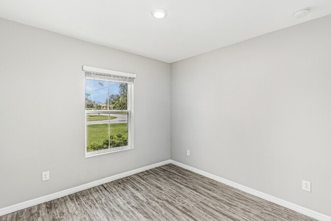 Building Photo - Modern Living in Deep Creek – 2020 Built 3BR Half-Duplex