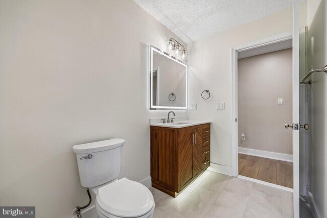 Building Photo - 12904 Churchill Ridge Cir