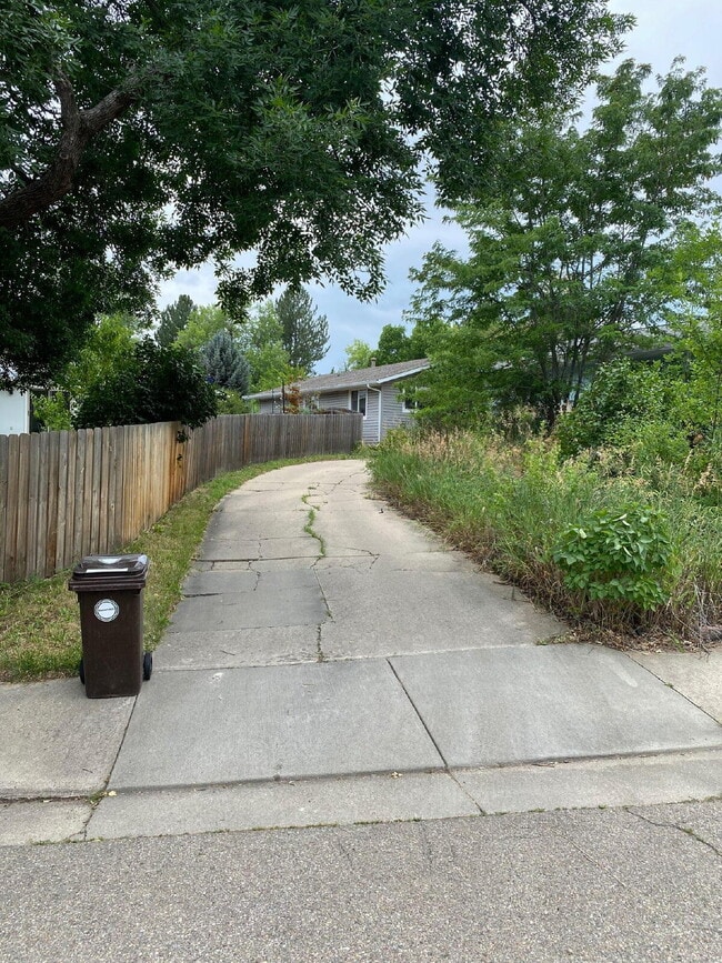 Building Photo - 4547 Beachcomber Ct