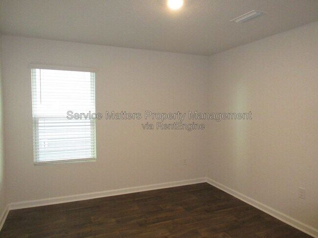 Building Photo - 5588 Lancelot Trl