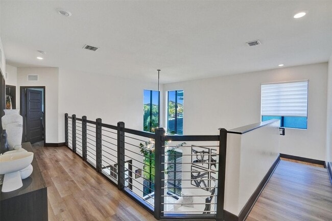 Building Photo - 15501 NW 88th Ave