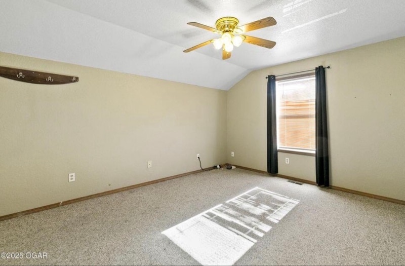 Building Photo - 6496 Racine St