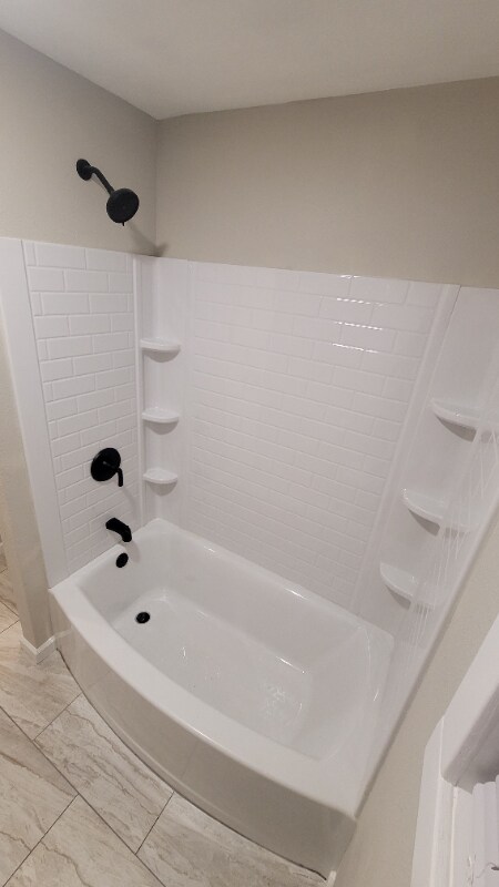 Building Photo - 206 W Chester St