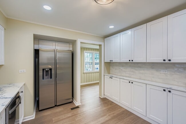 Building Photo - 14827 Kenneth Ave