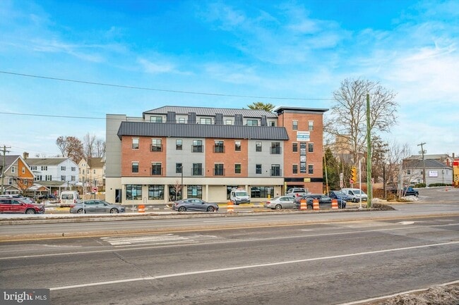 Building Photo - 501 Washington Ln