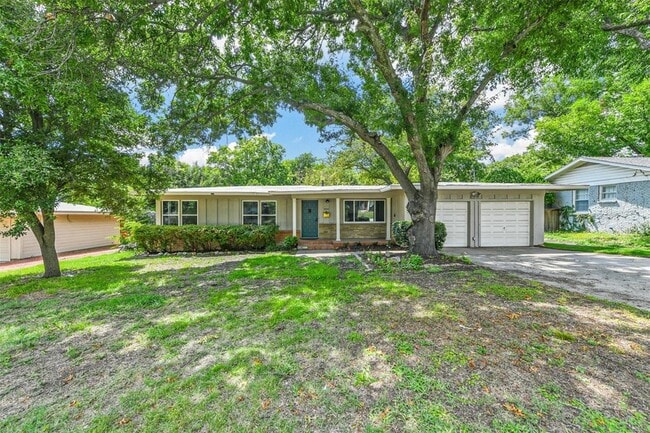 Building Photo - 3936 Piedmont Rd