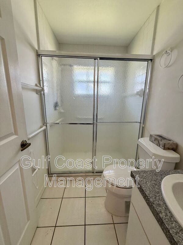 Building Photo - 2612 7th St W