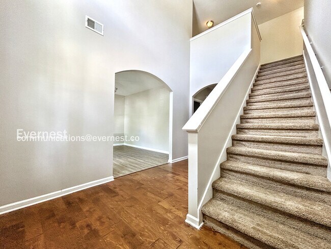 Building Photo - 345 Westridge Cir