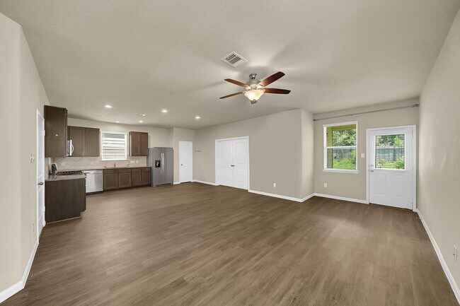 Building Photo - 4274 McGregor Blf Ln