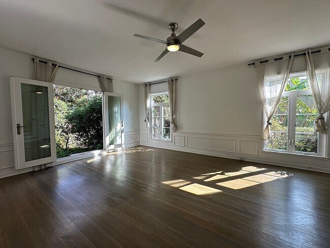 Building Photo - 1407 Laurel Ave