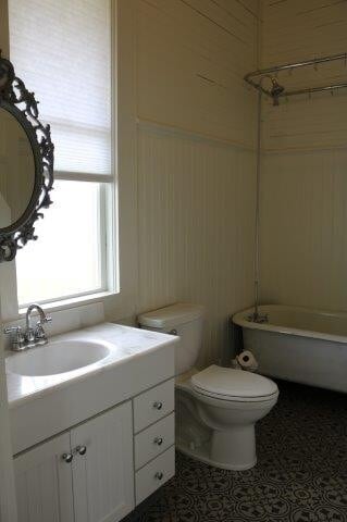 Building Photo - 14th &amp; B