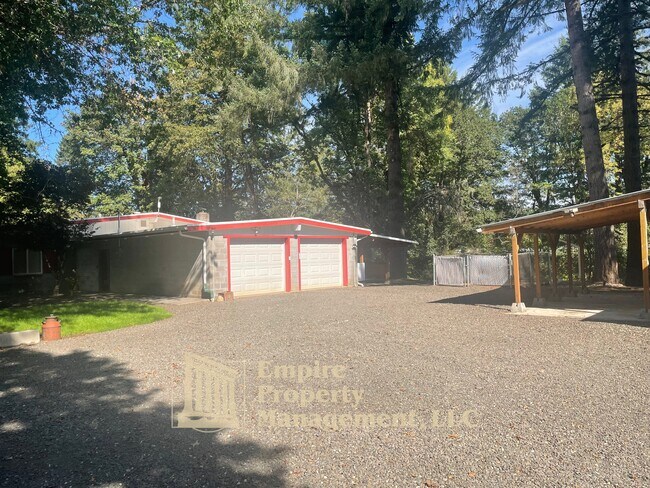 Building Photo - 93127 Marcola Rd