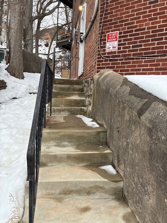 Building Photo - 1725 Commonwealth Ave