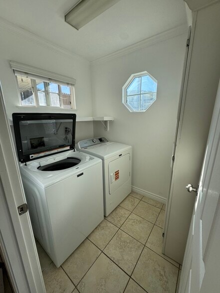 Building Photo - 3481 Grant St