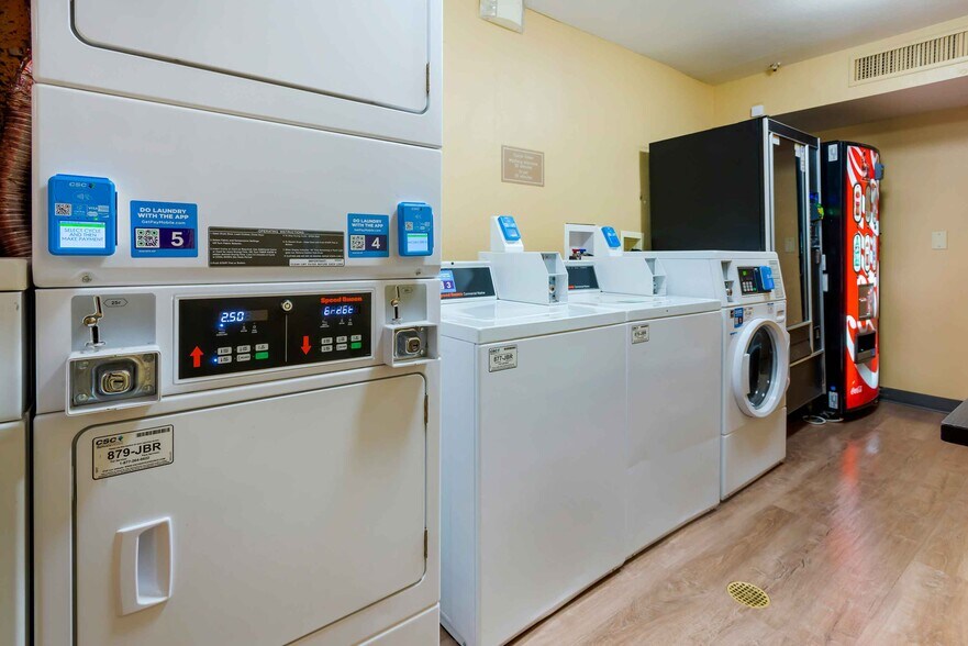 Building Photo - Furnished Studio-Piscataway - Rutgers University