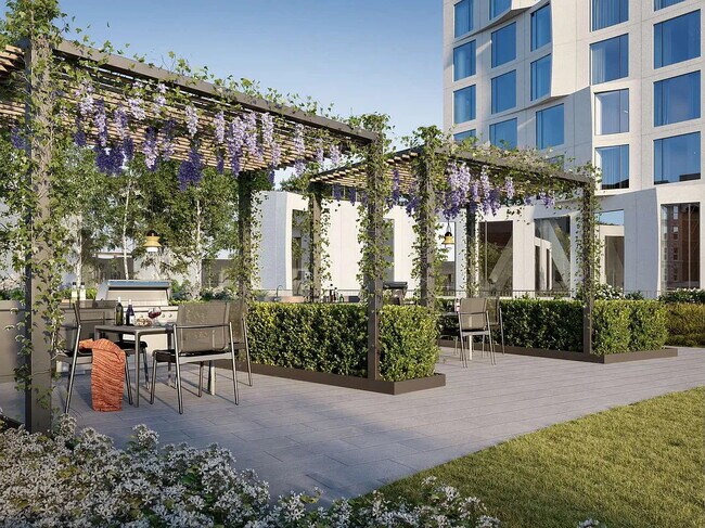 Building Photo - 11 Hoyt St