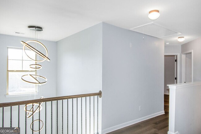 Building Photo - 130 Enon Mill Ln