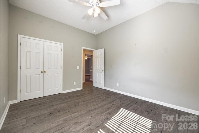 Building Photo - 8530 Walsham Dr
