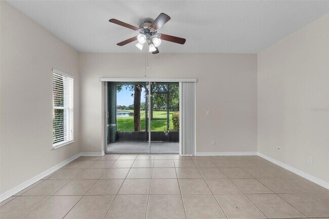 Building Photo - 10325 Manderley Way