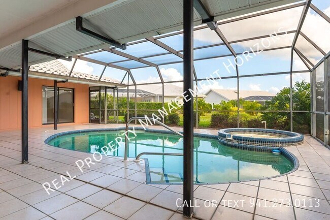 Building Photo - 534 Warwick Ln