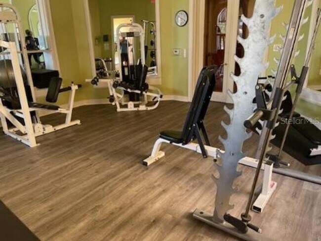 Building Photo - 2749 Via Cipriani