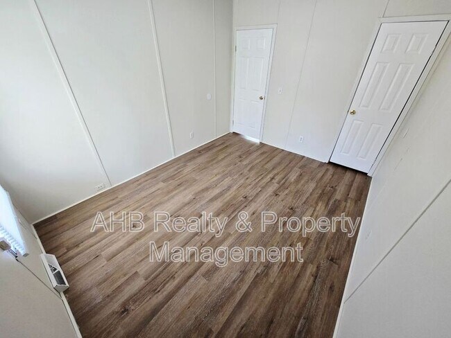 Building Photo - 1141 Palmer Farm Rd