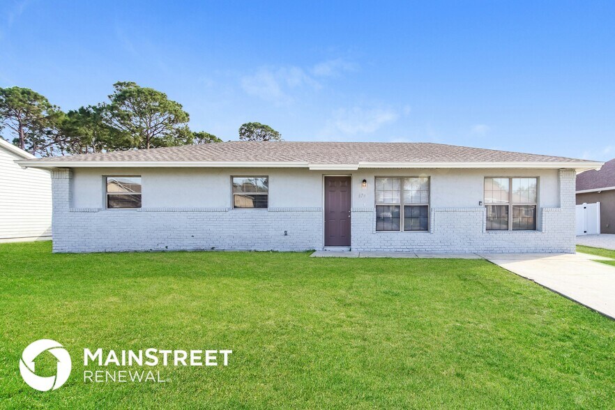 Primary Photo - 674 Altamira St NW