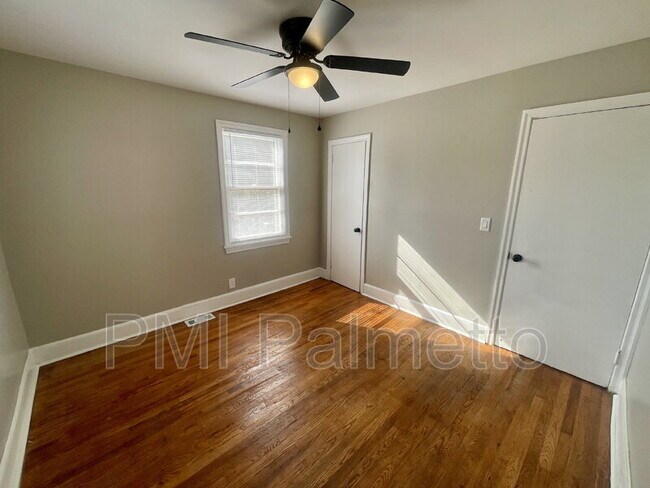 Building Photo - 1215 Chevis St