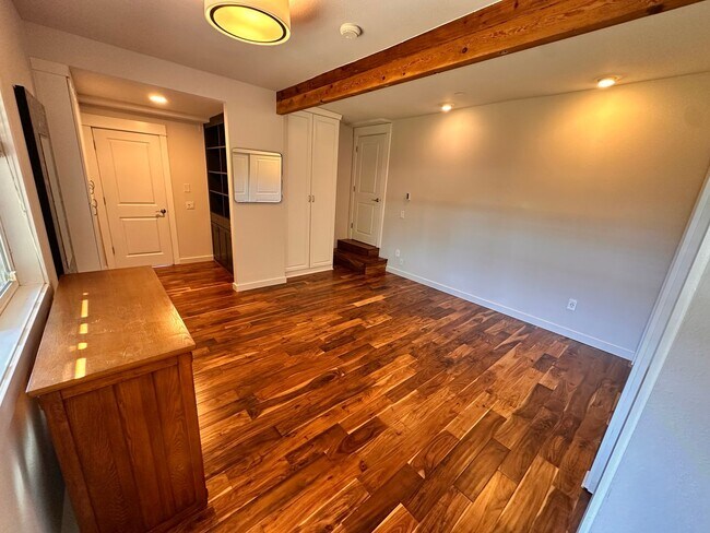 Building Photo - Charming West Seattle Home with Views of P...