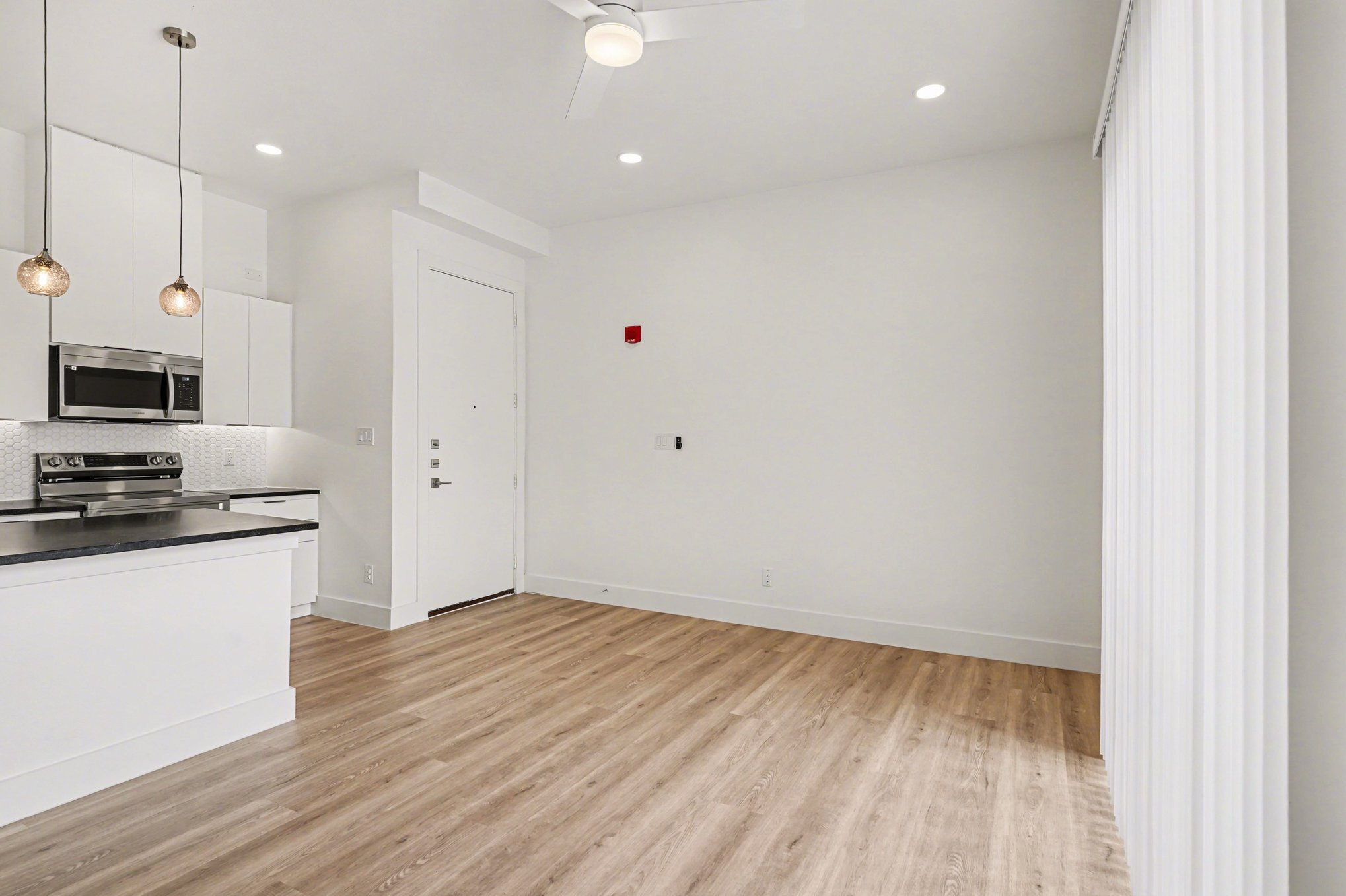 Building Photo - 2217 N Fitzhugh Ave