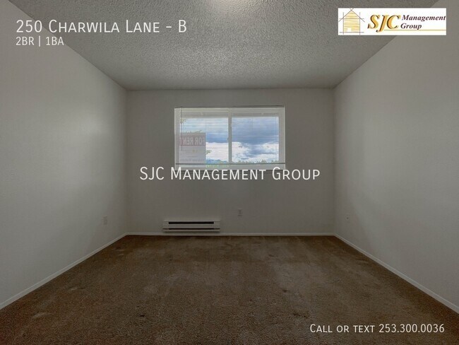 Building Photo - 250 Charwila Ln