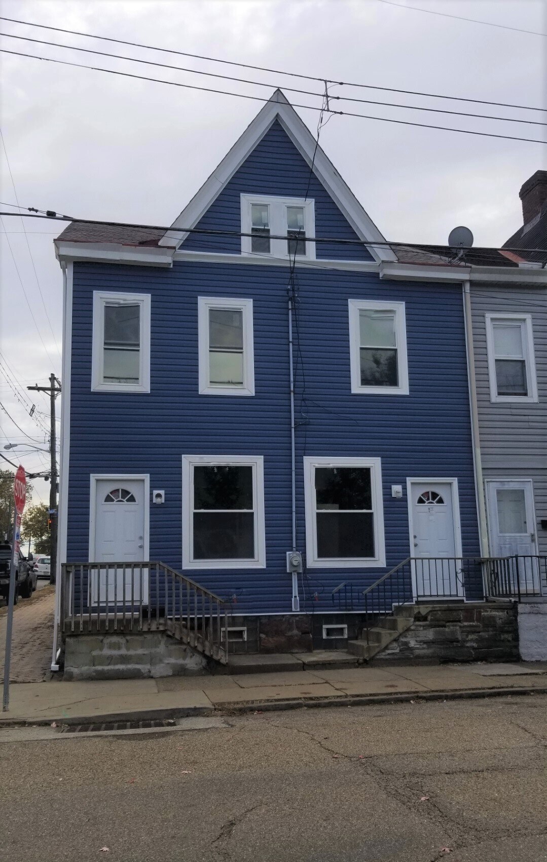 Building Front - 4826 Dearborn St