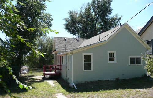 Building Photo - 536 W Monument St