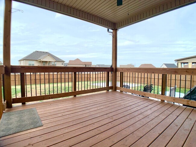 Building Photo - 1376 Apple Blossom Rd