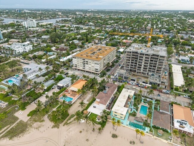 Building Photo - 401 Briny Ave